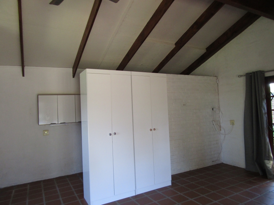 3 Bedroom Property for Sale in Humansdorp Eastern Cape